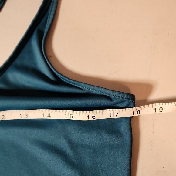 Roxy Women's Teal  Tank Top With Racer And Mesh Back In Size Large - Picture 6 of 9